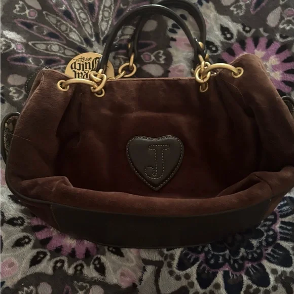 Vintage Juicy Couture Once Upon a Time Brown Shoulder Bag with Gold Accents - Picture 4 of 6